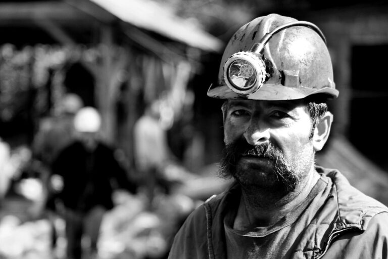 miner-1903636_1280 Coal miner in a helmet